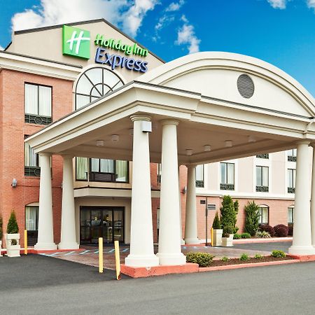 Holiday Inn Express And Suites Quakertown - Allentown Area By Ihg Exterior foto
